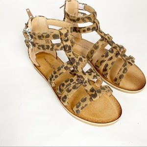 Treasure & Bond Girls Cheetah Sandal Size 13
